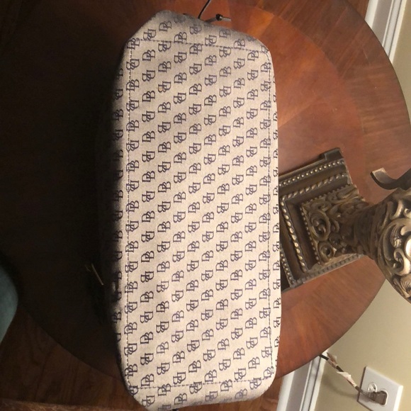 Dooney & Bourke monogram(DB) hobo bag. - Picture 5 of 5
